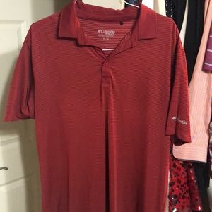 Men’s red golf shirt
